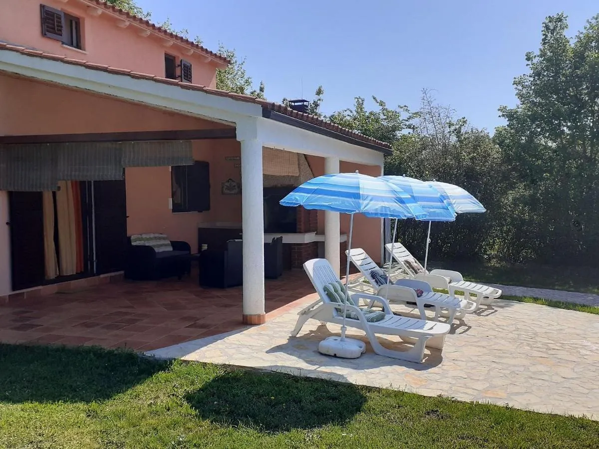 Tranquil Holiday Home In Pula With Swimming Pool