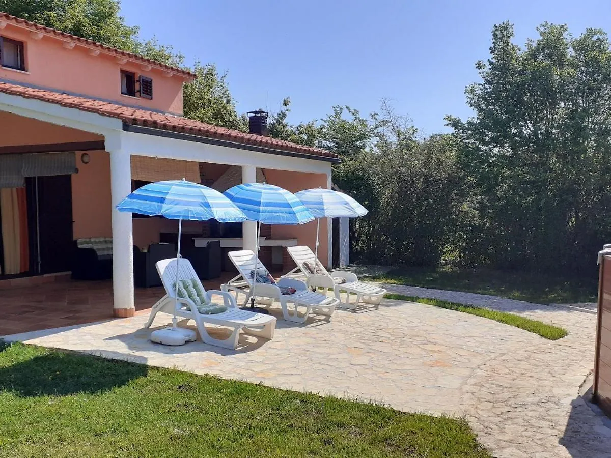 Tranquil Holiday Home In Pula With Swimming Pool